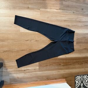 ALO Yoga Black Leggings